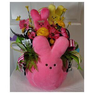 Easter Bunny Centerpiece, Pink Spring Centerpiece Décor, Floral Arrangement